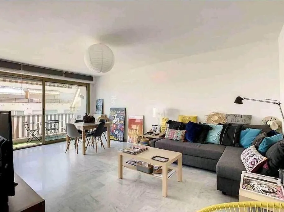 Appartement 2 Pieces A Juan Antibes France